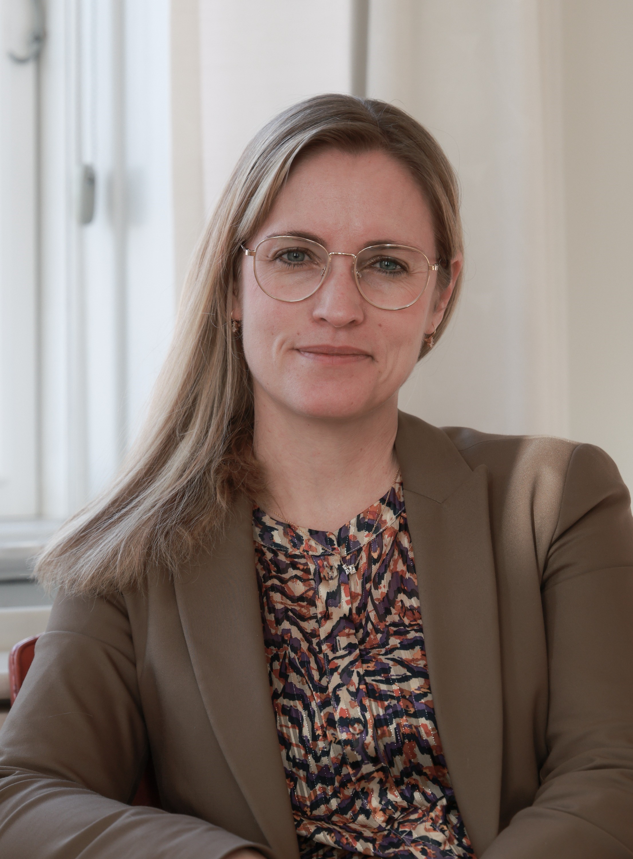 Icon representing Stephanie Lose